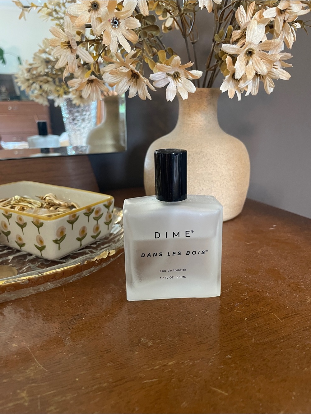 Dans Les Bois Eau de Toilette – Frosted White Bottle